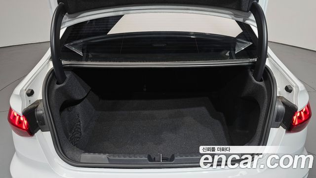 Audi A3 2023 — photo 26