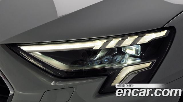Audi A3 2023 — photo 8