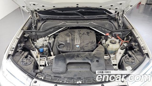 BMW X6 2017 — photo 6