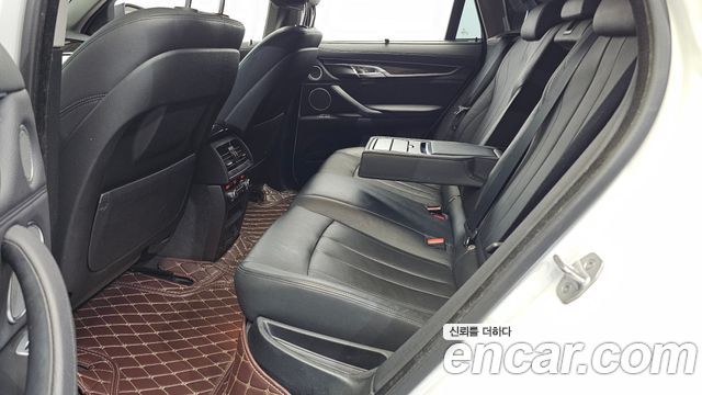 BMW X6 2017 — photo 11