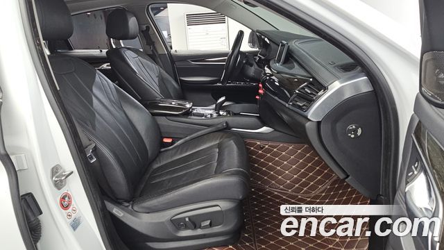 BMW X6 2017 — photo 12
