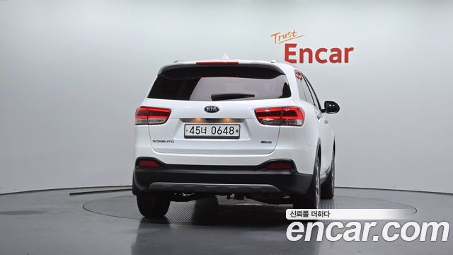 Kia Sorento 2016 — photo 4