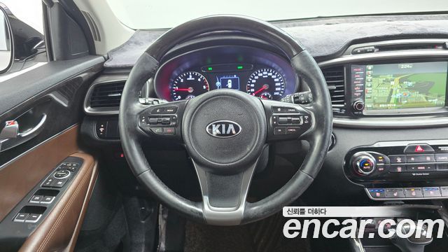 Kia Sorento 2016 — photo 19