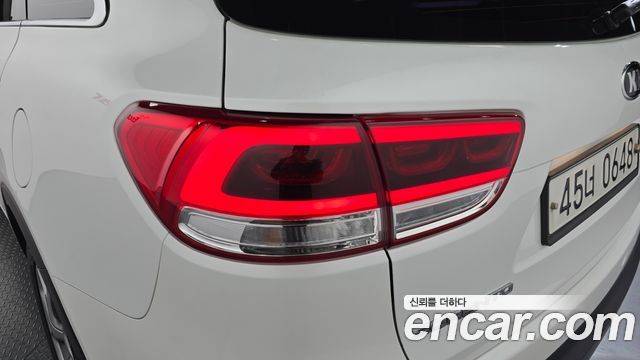 Kia Sorento 2016 — photo 9