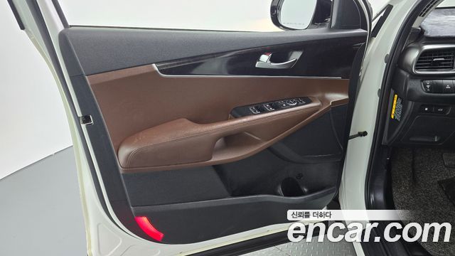 Kia Sorento 2016 — photo 14