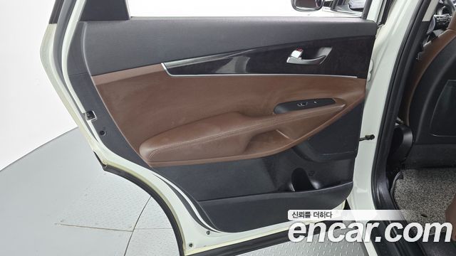 Kia Sorento 2016 — photo 15