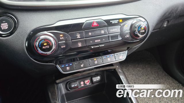 Kia Sorento 2016 — photo 29