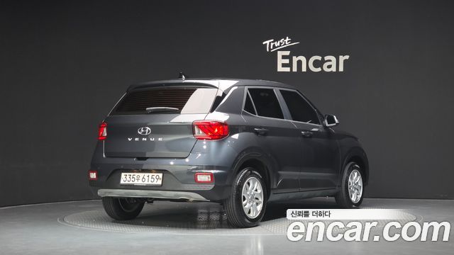 Hyundai Venue 2020 — photo 2