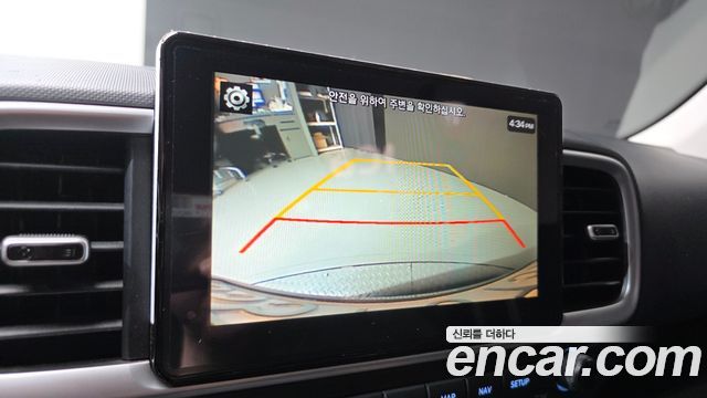 Hyundai Venue 2020 — photo 17