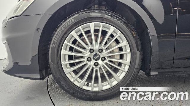 Audi A6 2021 — photo 5