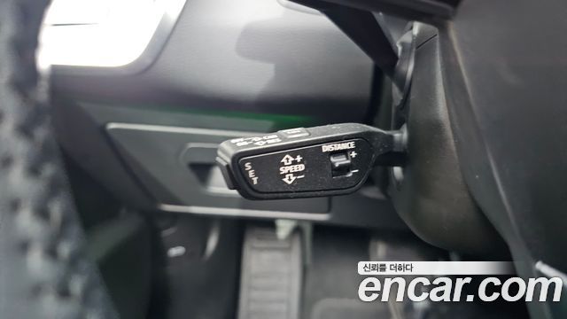 Audi A6 2021 — photo 18