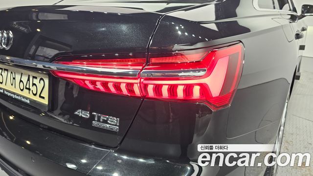 Audi A6 2021 — photo 9