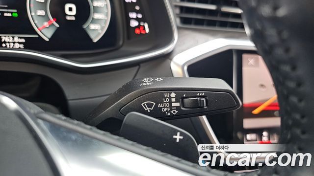 Audi A6 2021 — photo 29