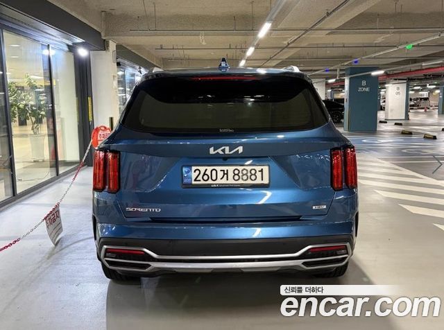 Kia Sorento 2023 — photo 5