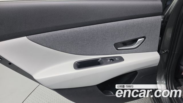 Hyundai AVANTE 2023 — photo 15