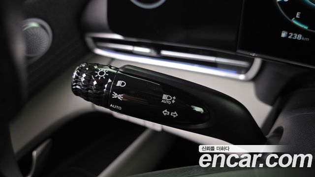 Hyundai AVANTE 2023 — photo 32