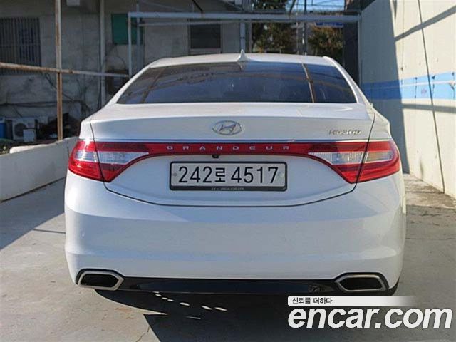 Hyundai Grandeur 2015 — photo 4