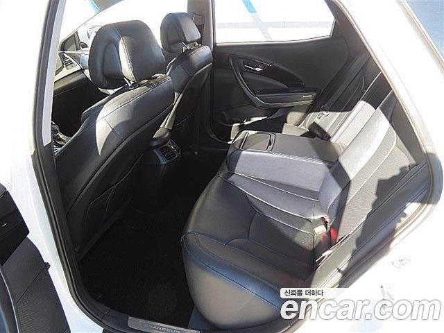 Hyundai Grandeur 2015 — photo 11