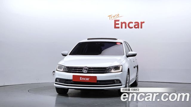 Volkswagen Jetta 2015 — photo 3