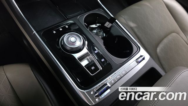 Kia Canival 2025 — photo 12