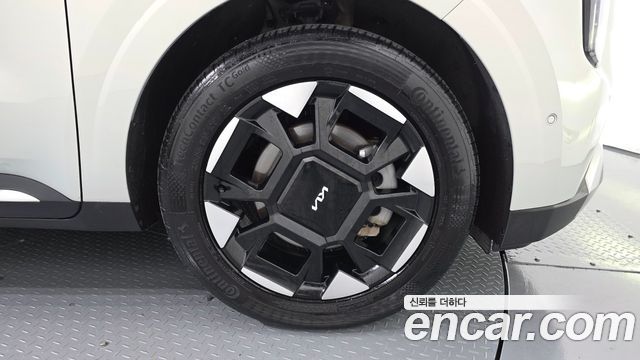 Kia Canival 2025 — photo 7