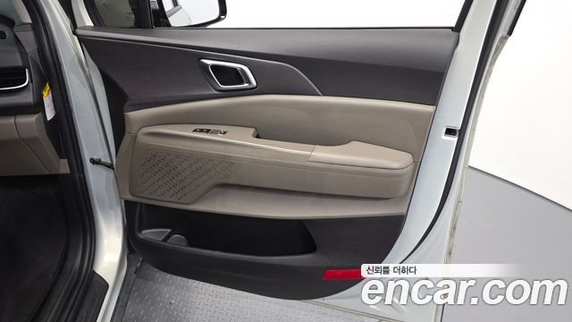 Kia Canival 2025 — photo 14