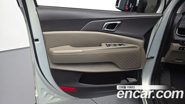 Kia Canival 2025 — photo 15
