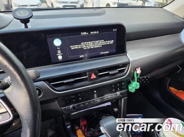 Kia Seltos 2023 — photo 8