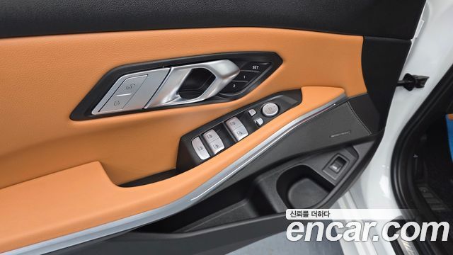 BMW 3-Series 2024 — photo 26
