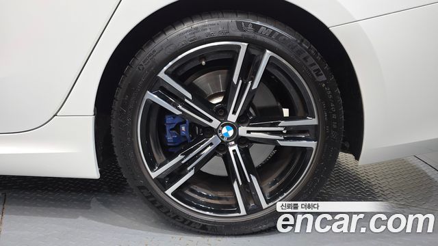 BMW 3-Series 2024 — photo 7