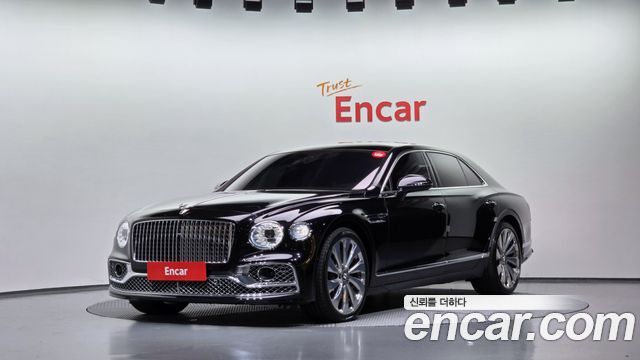 Bentley Flying Spur 2022 — photo 1