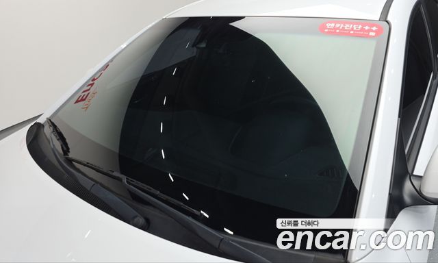 Hyundai AVANTE 2020 — photo 17