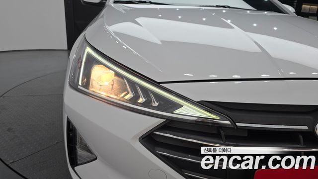 Hyundai AVANTE 2020 — photo 8