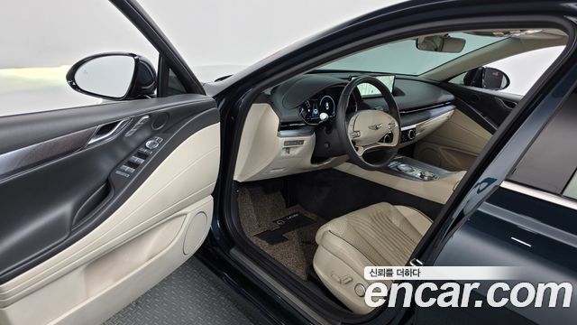 Genesis G80 2022 — photo 13