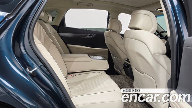 Genesis G80 2022 — photo 17
