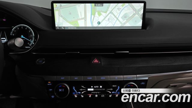 Genesis G80 2022 — photo 18