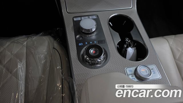 Genesis GV80 2024 — photo 12