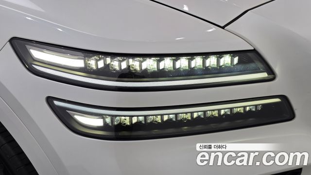 Genesis GV80 2024 — photo 8