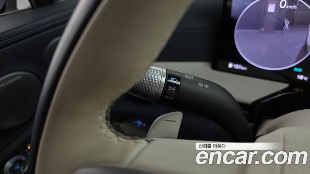 Genesis GV80 2024 — photo 30