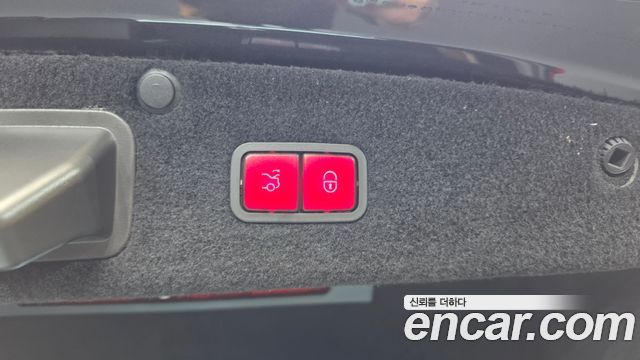 Mercedes-Benz S-Class 2020 — photo 37