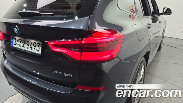 BMW X3 2021 — photo 9