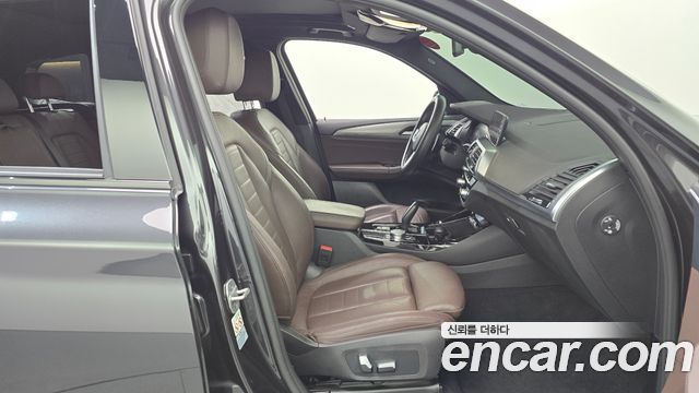 BMW X3 2021 — photo 16