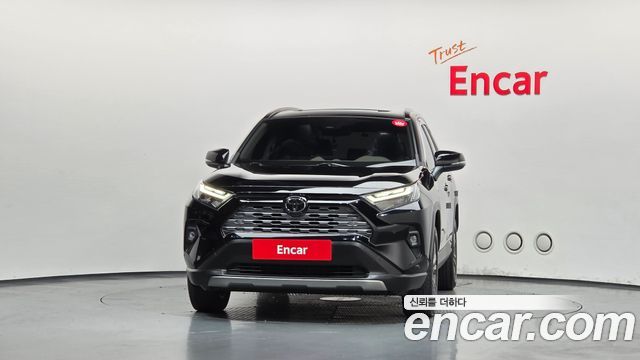 Toyota RAV4 2025 — photo 3