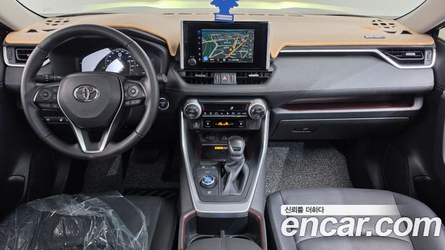 Toyota RAV4 2025 — photo 10