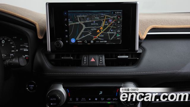 Toyota RAV4 2025 — photo 18