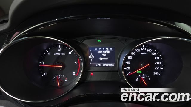 Kia Canival 2017 — photo 8