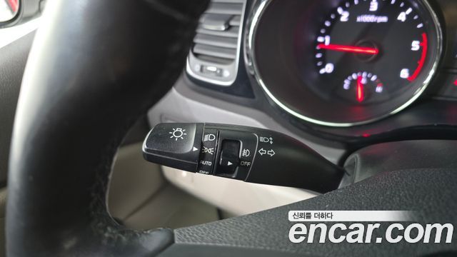 Kia Canival 2017 — photo 17