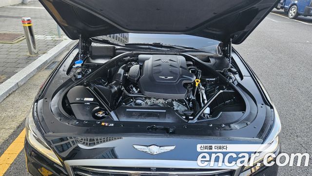 Genesis G80 2017 — photo 6