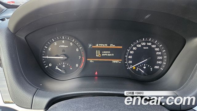 Genesis G80 2017 — photo 7