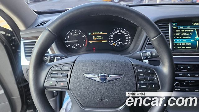 Genesis G80 2017 — photo 8